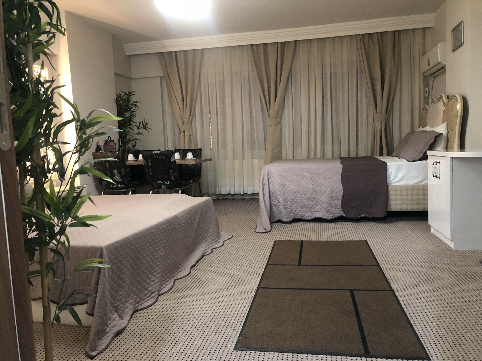 Lizzia Butik Hotel Istanboel Buitenkant foto