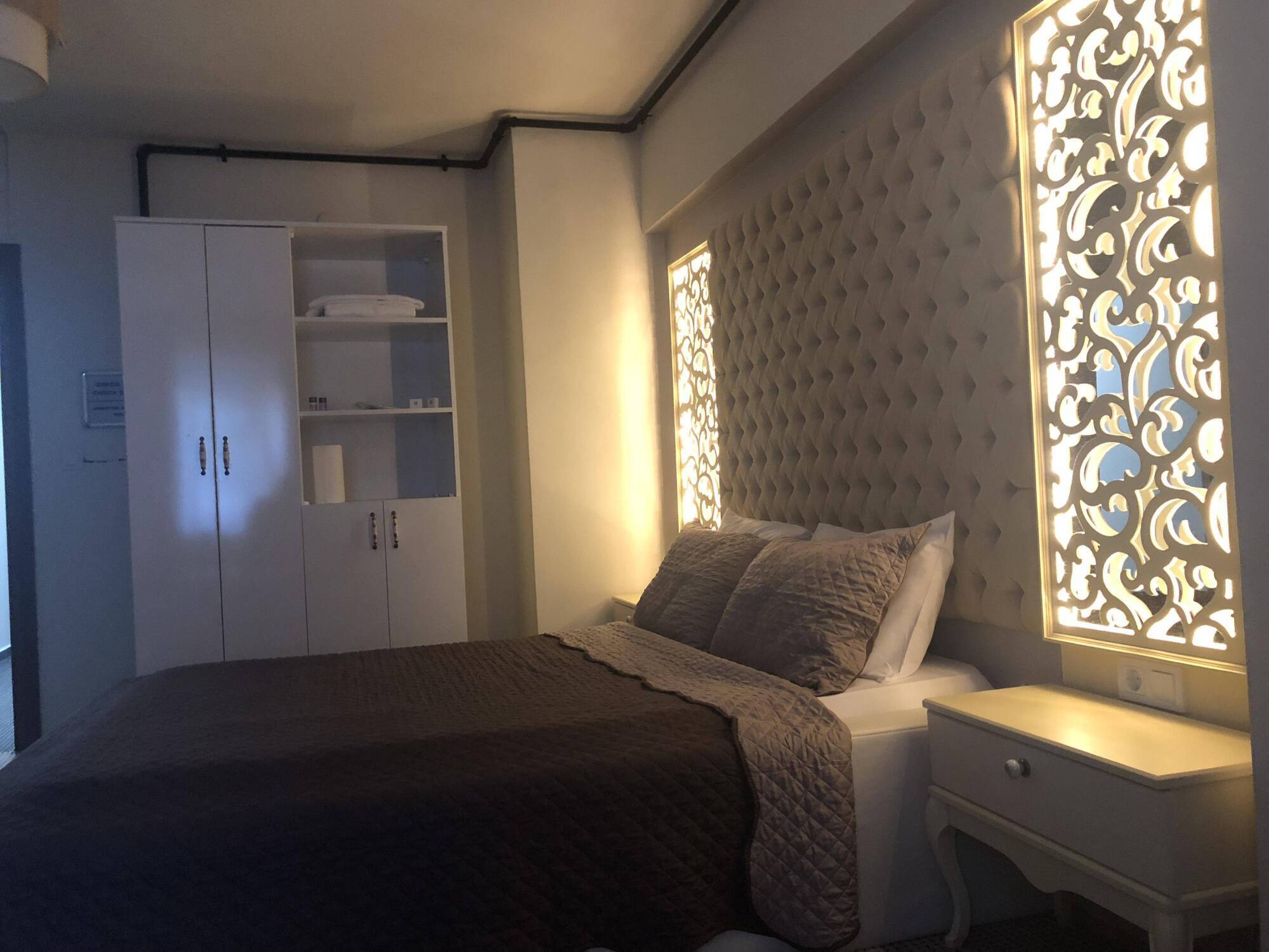 Lizzia Butik Hotel Istanboel Buitenkant foto