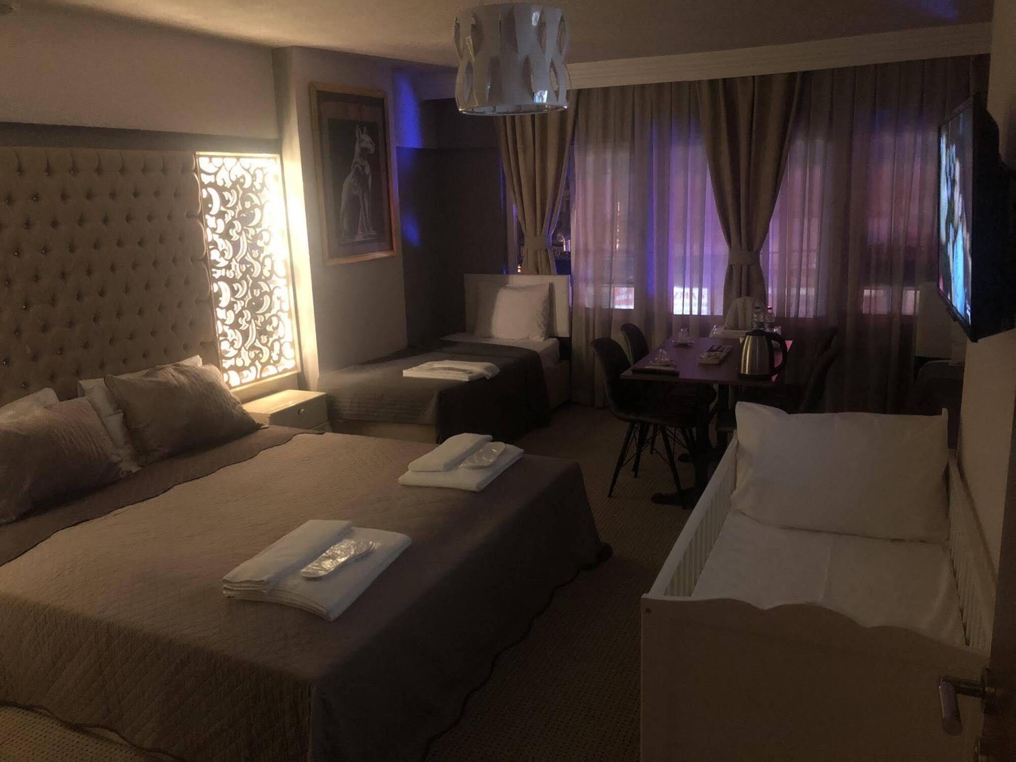 Lizzia Butik Hotel Istanboel Buitenkant foto